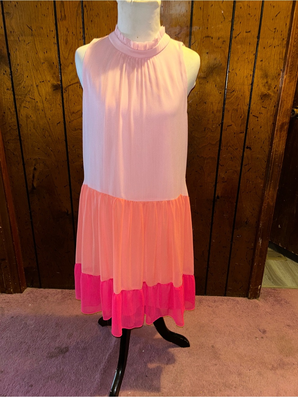 Women’s Sleeveless Tiered Chiffon Dress in Pink Gradient